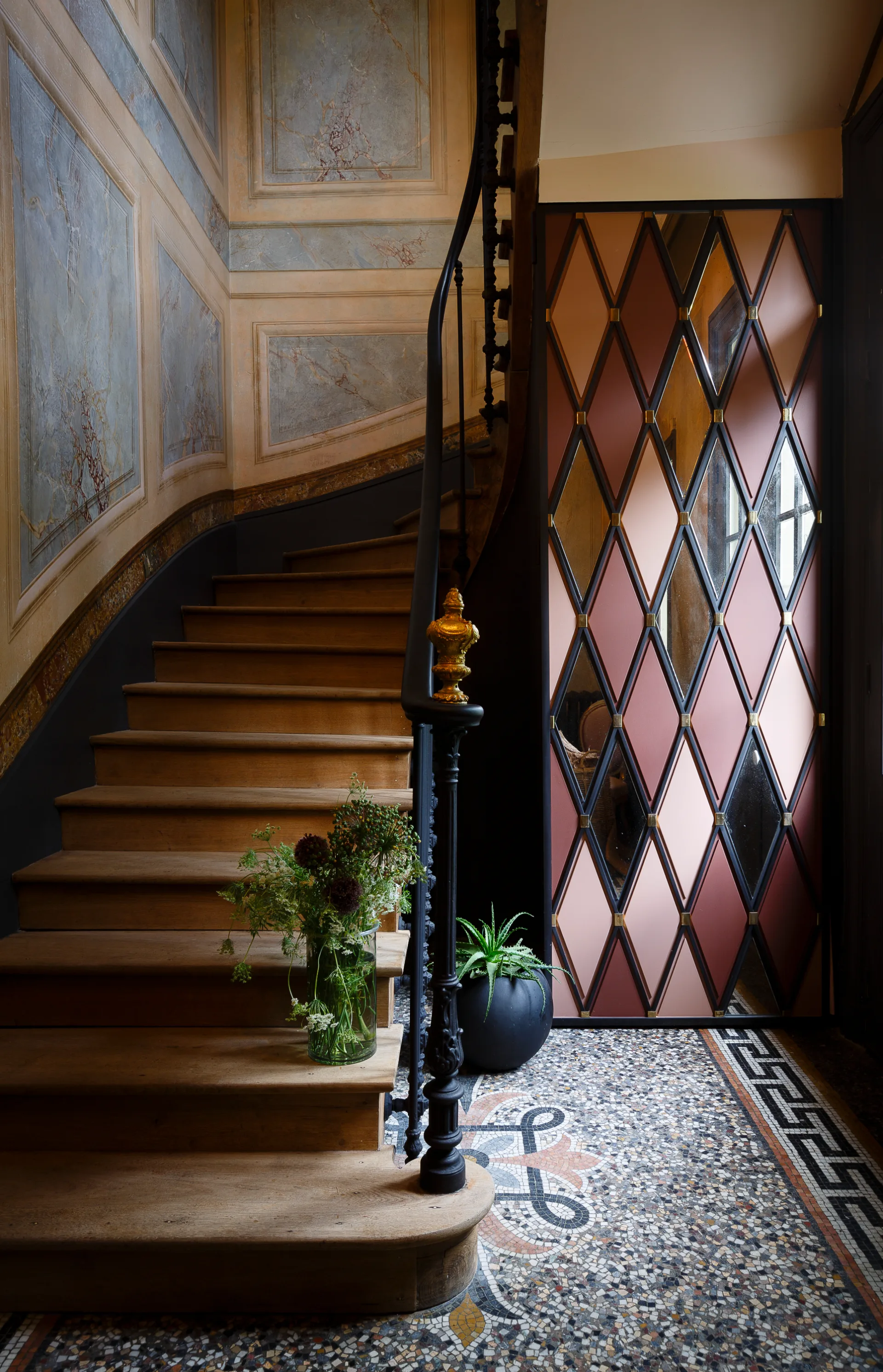 Noble Dissidence — Paris